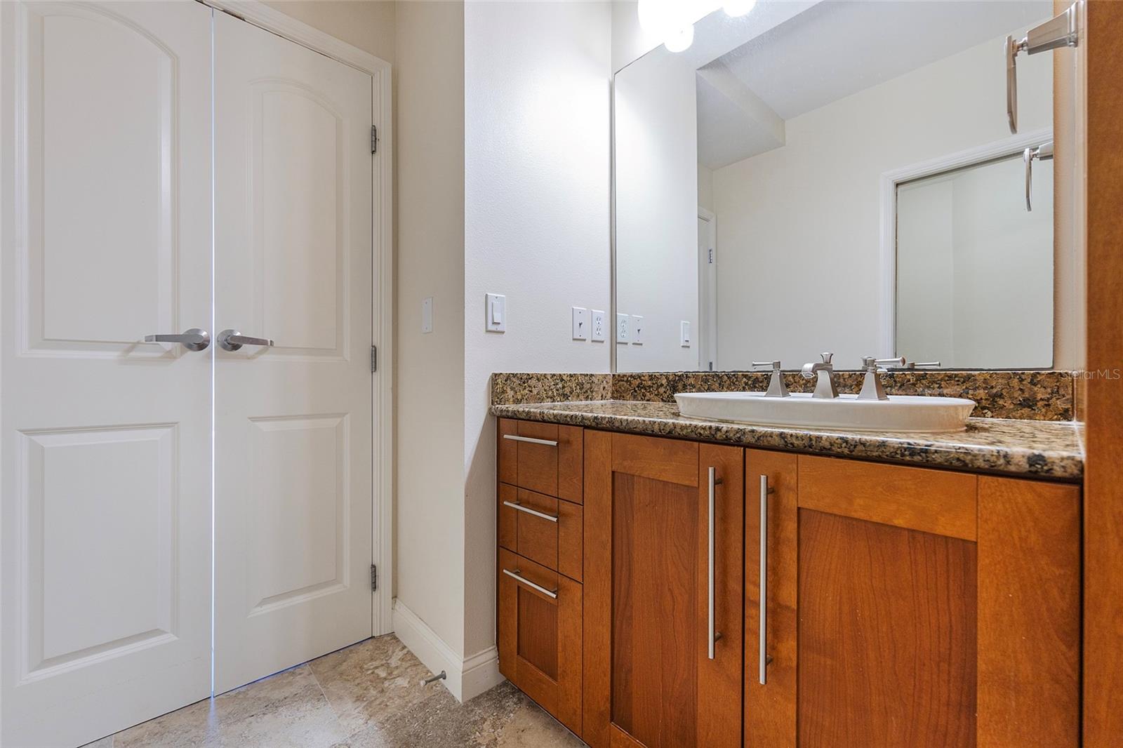 OCEAN VILLAS CONCOMINIUM - Residential