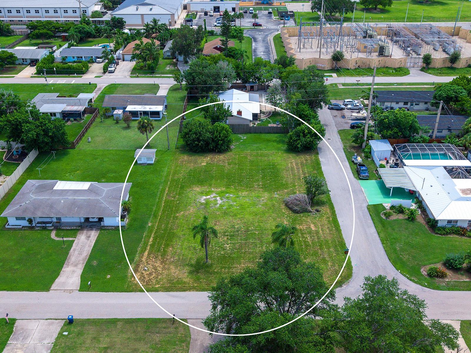 2110 SANDRALA DRIVE, SARASOTA, FL, 34231 1 2110 SANDRALA DRIVE
