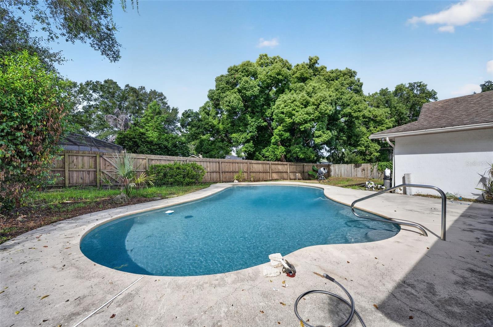 210 JONESBURY COURT