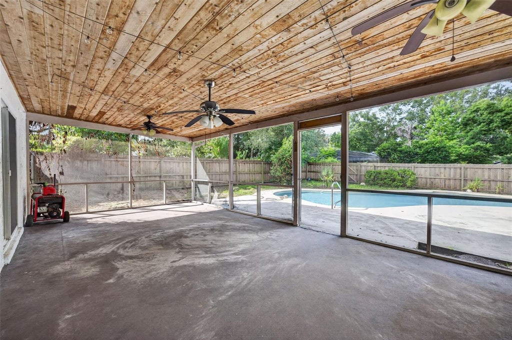 Photo of 210 Jonesbury Court, Longwood, FL 32779 (MLS # O6441405)
