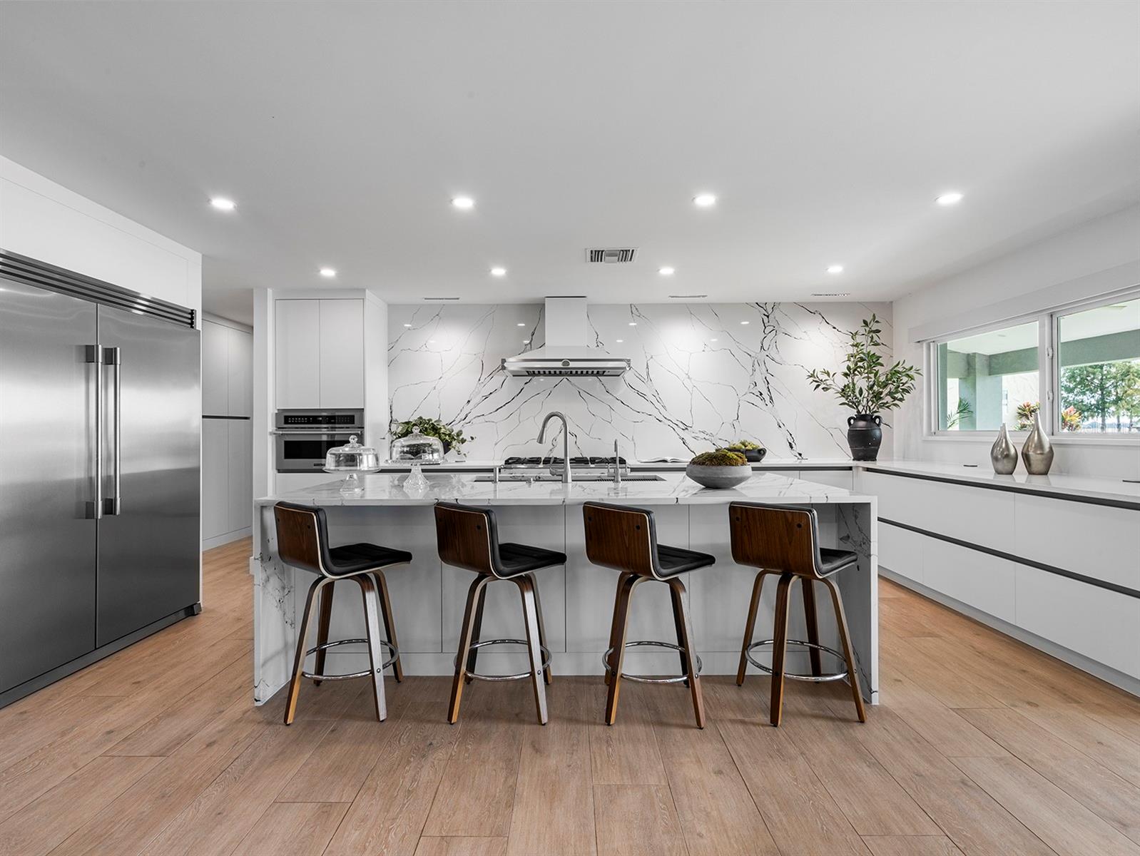 1420 BELLE VISTA DRIVE