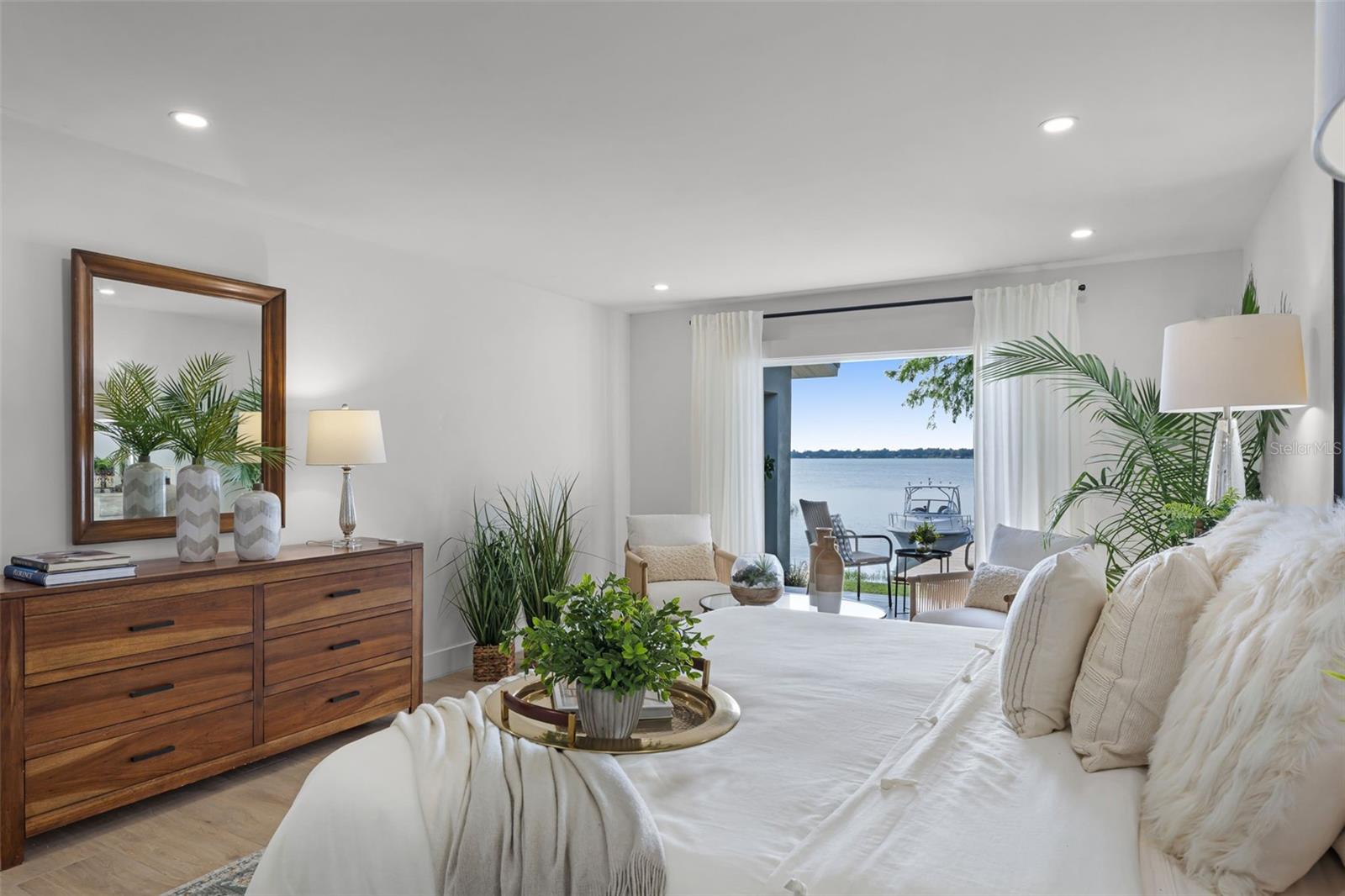 1420 BELLE VISTA DRIVE