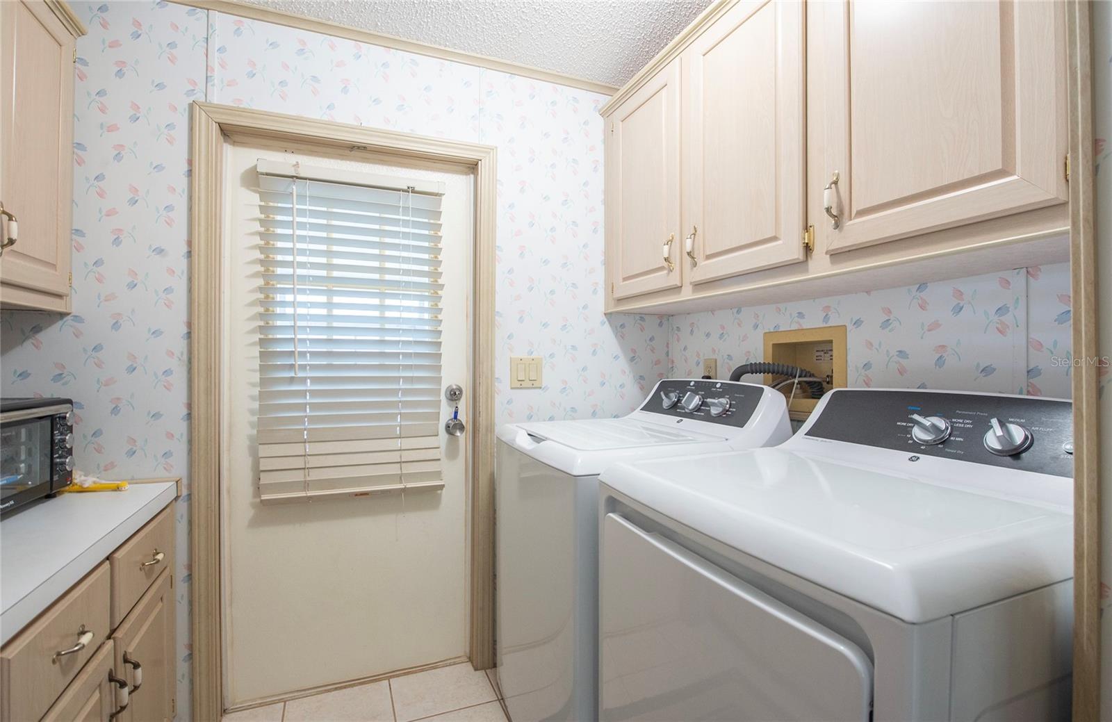 GULL-AIRE VILLAGE - Residential