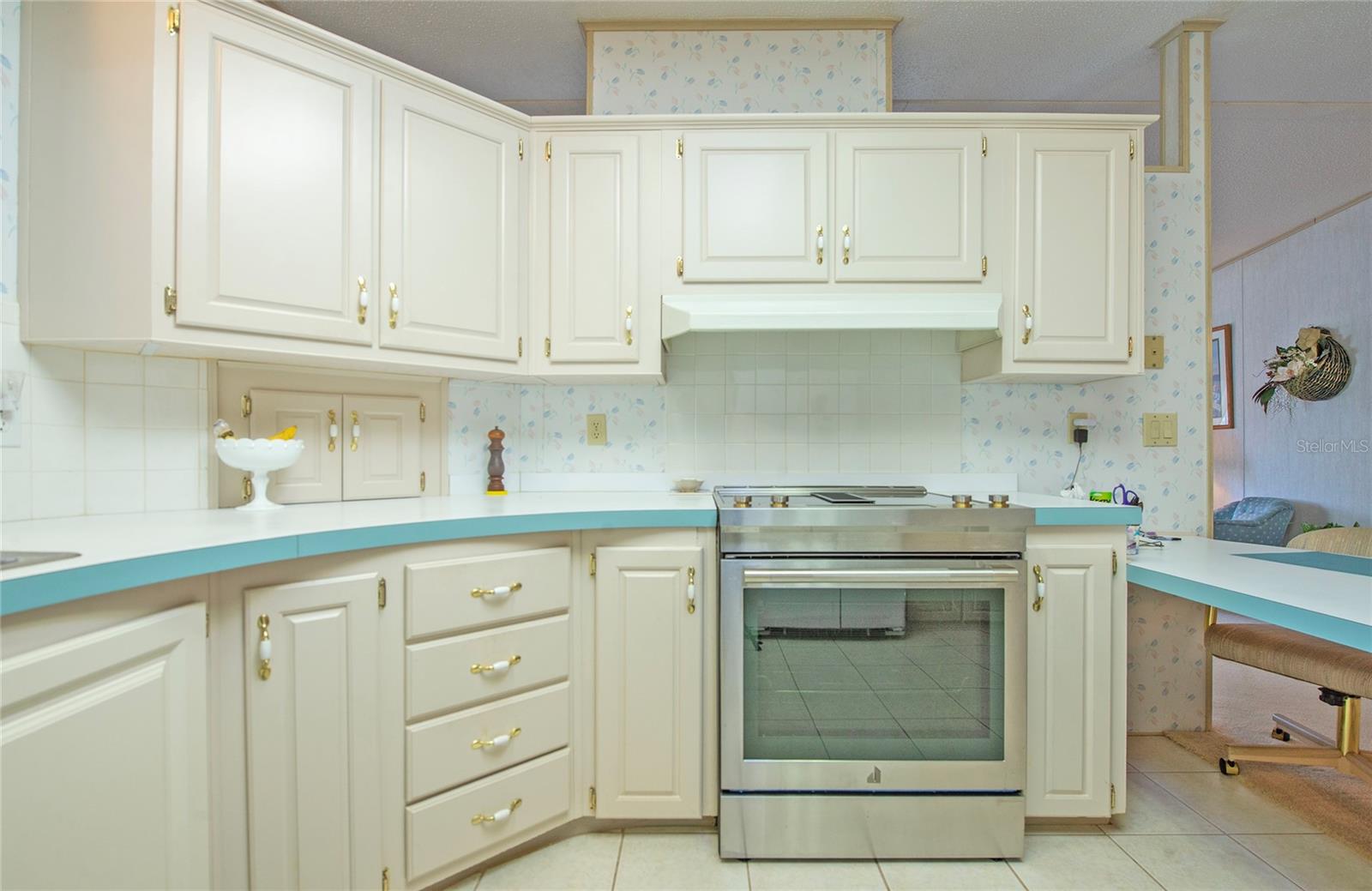 GULL-AIRE VILLAGE - Residential