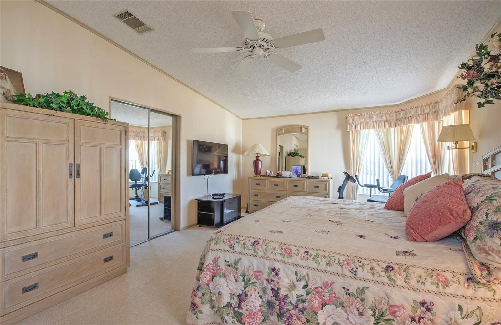 GULL-AIRE VILLAGE - Residential