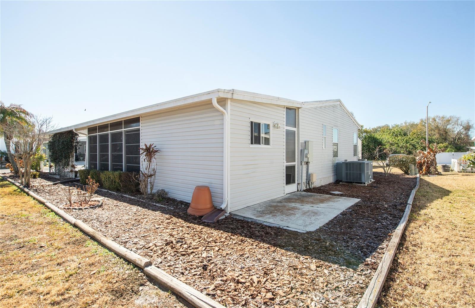 GULL-AIRE VILLAGE - Residential