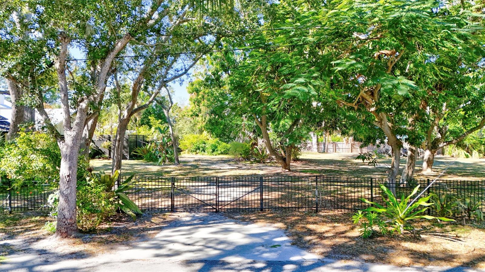 71ST STREET NW, BRADENTON, FL, 34209 3 71ST STREET NW