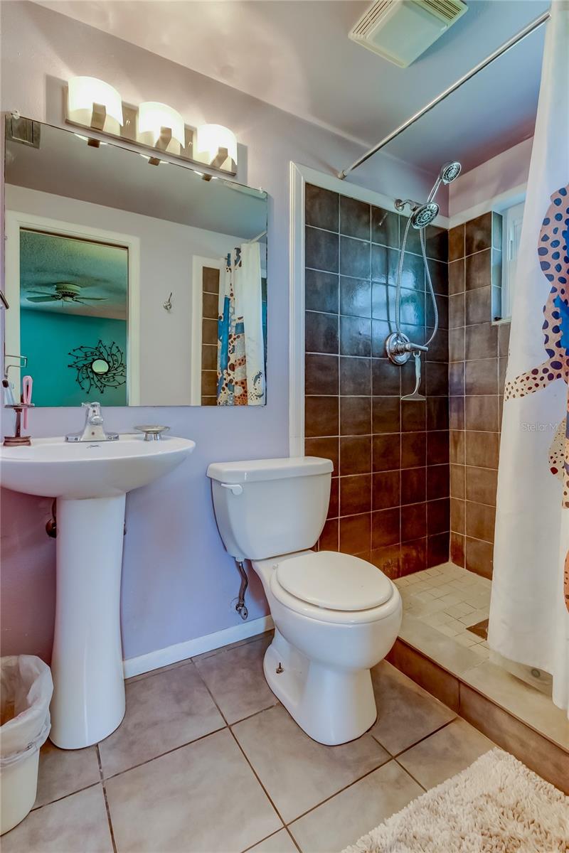 FLORAL GARDENS - Residential