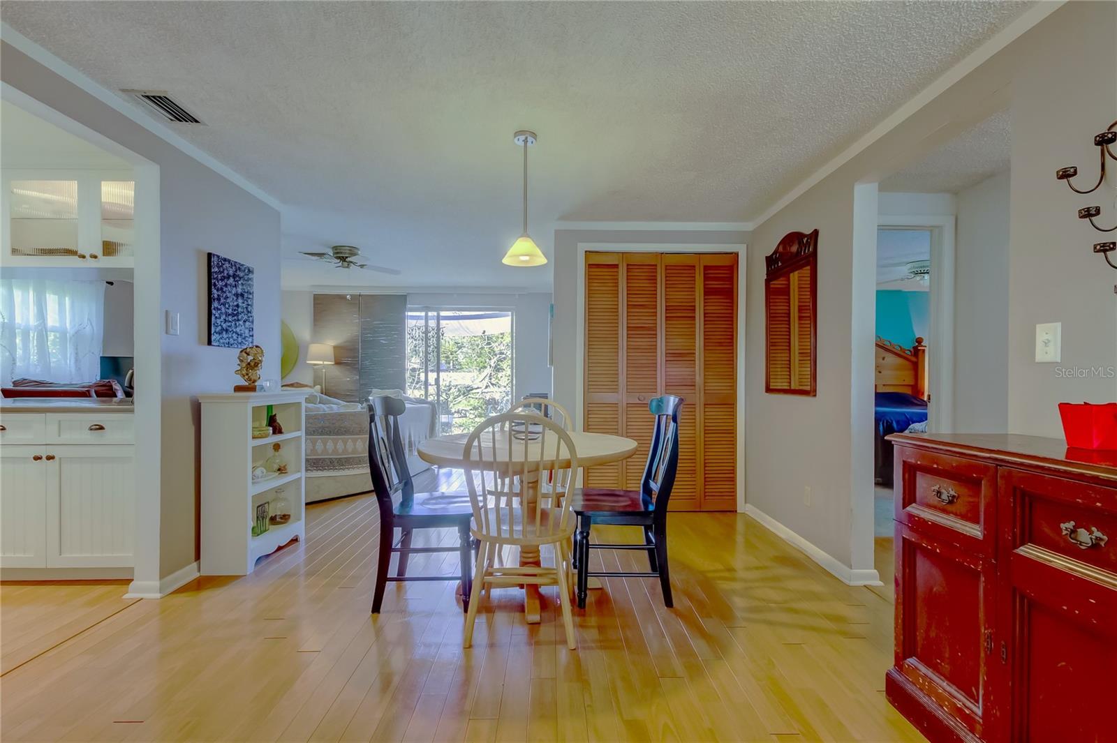 FLORAL GARDENS - Residential