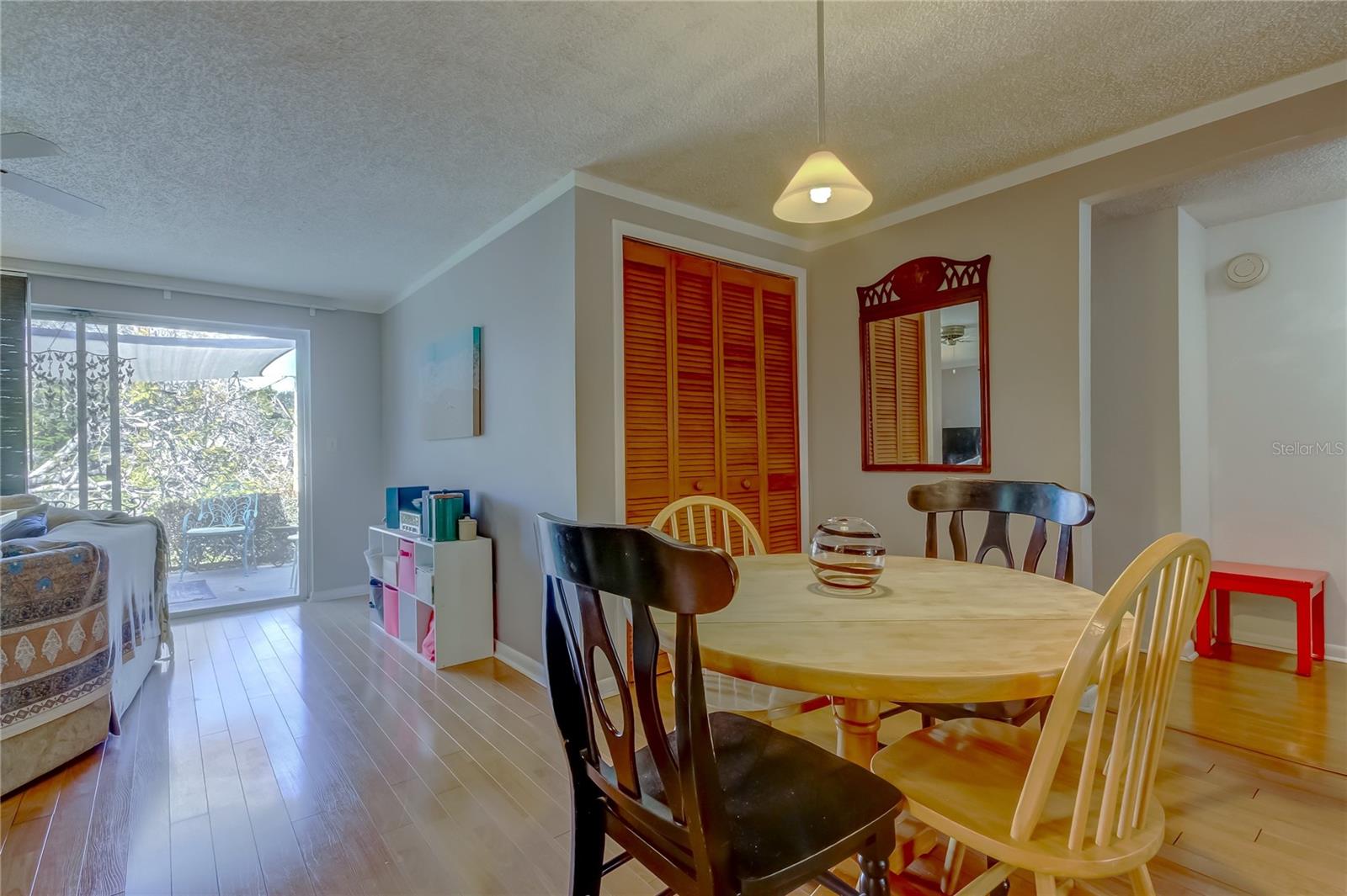 FLORAL GARDENS - Residential