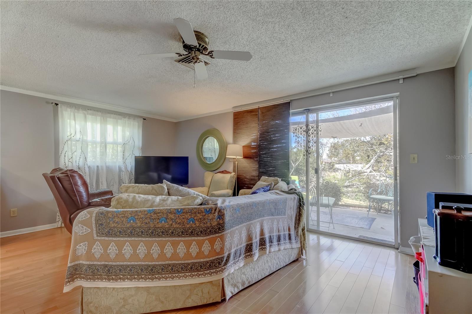 FLORAL GARDENS - Residential