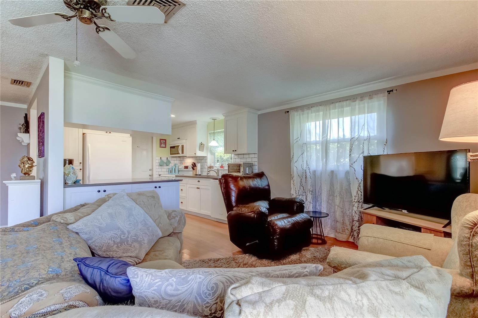 FLORAL GARDENS - Residential