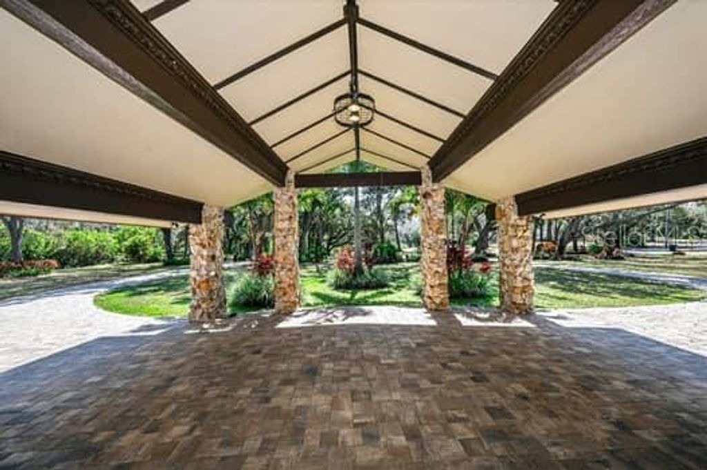 Photo of 2390 Kent Place, Clearwater, FL 33764 (MLS # TB8480169)