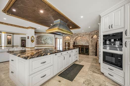 PINELLAS GROVES - Residential