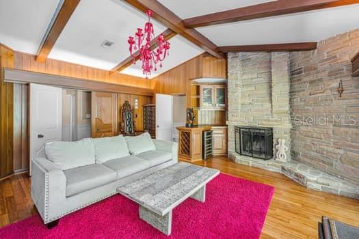 PINELLAS GROVES - Residential