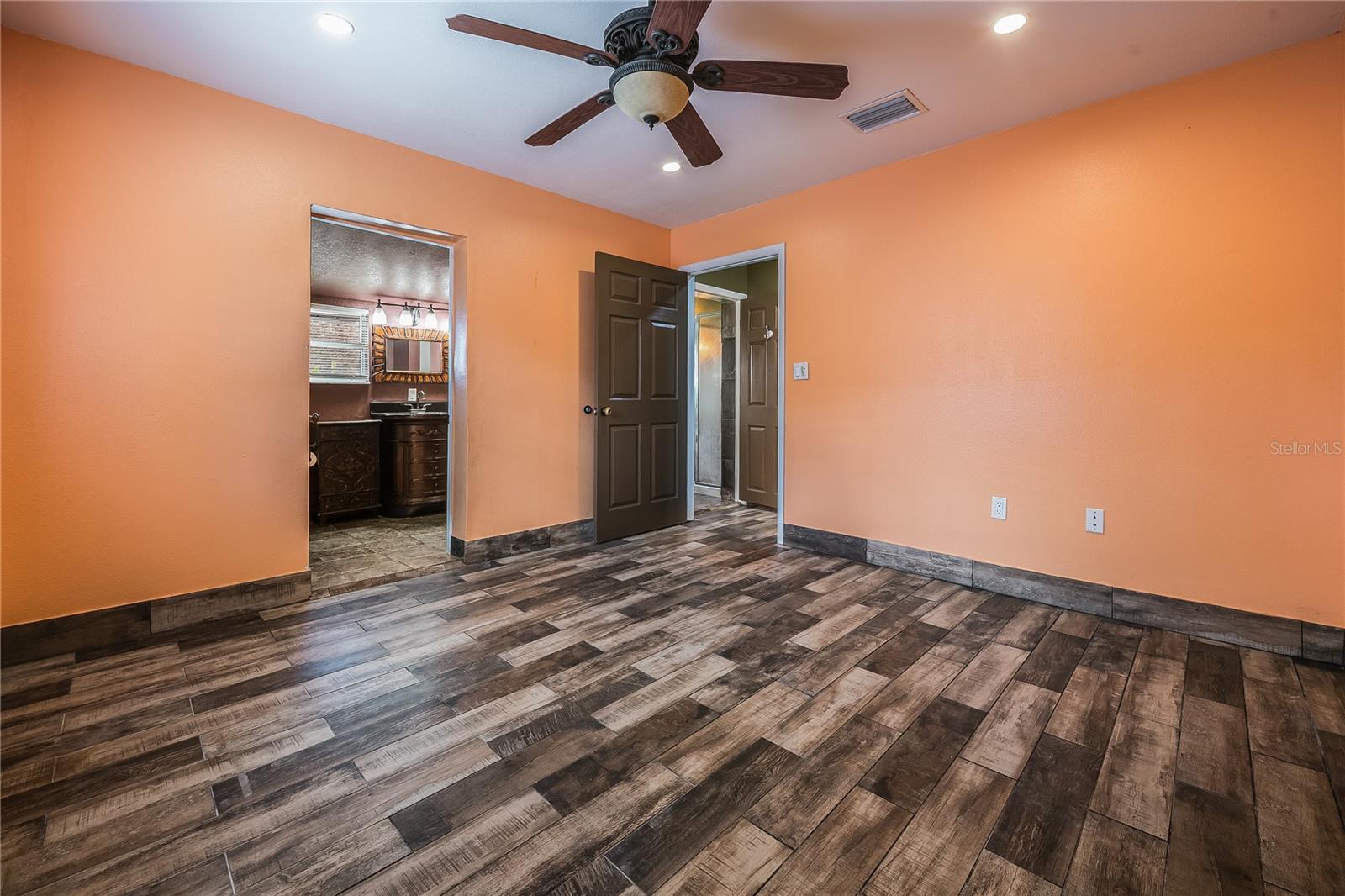 SUBDIVISION OF TRACTS 11 & 1 - Residential