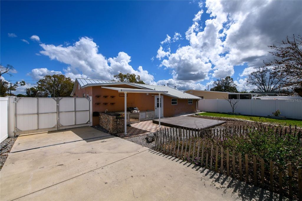 Photo of 3511 S 76th Street, Tampa, FL 33619 (MLS # TB8483070)