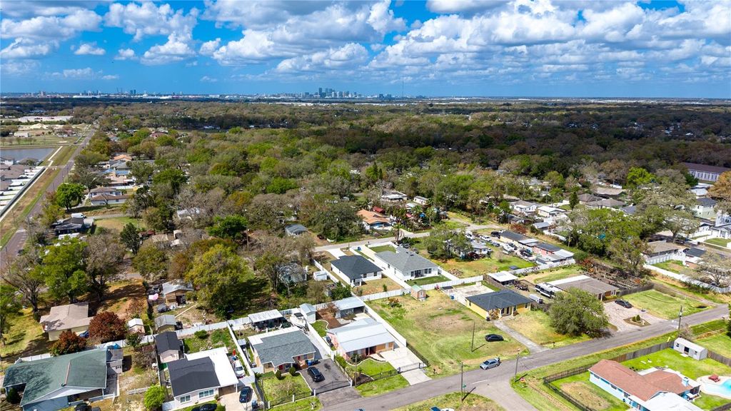 Photo of 3511 S 76th Street, Tampa, FL 33619 (MLS # TB8483070)