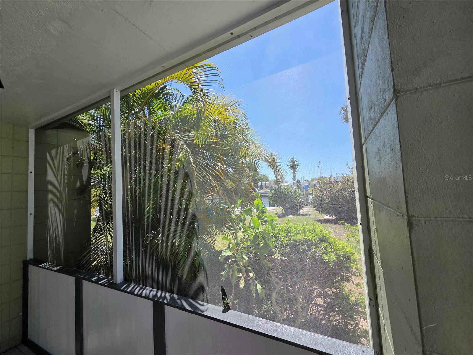 FLAMINGO BY THE BAY - Residential