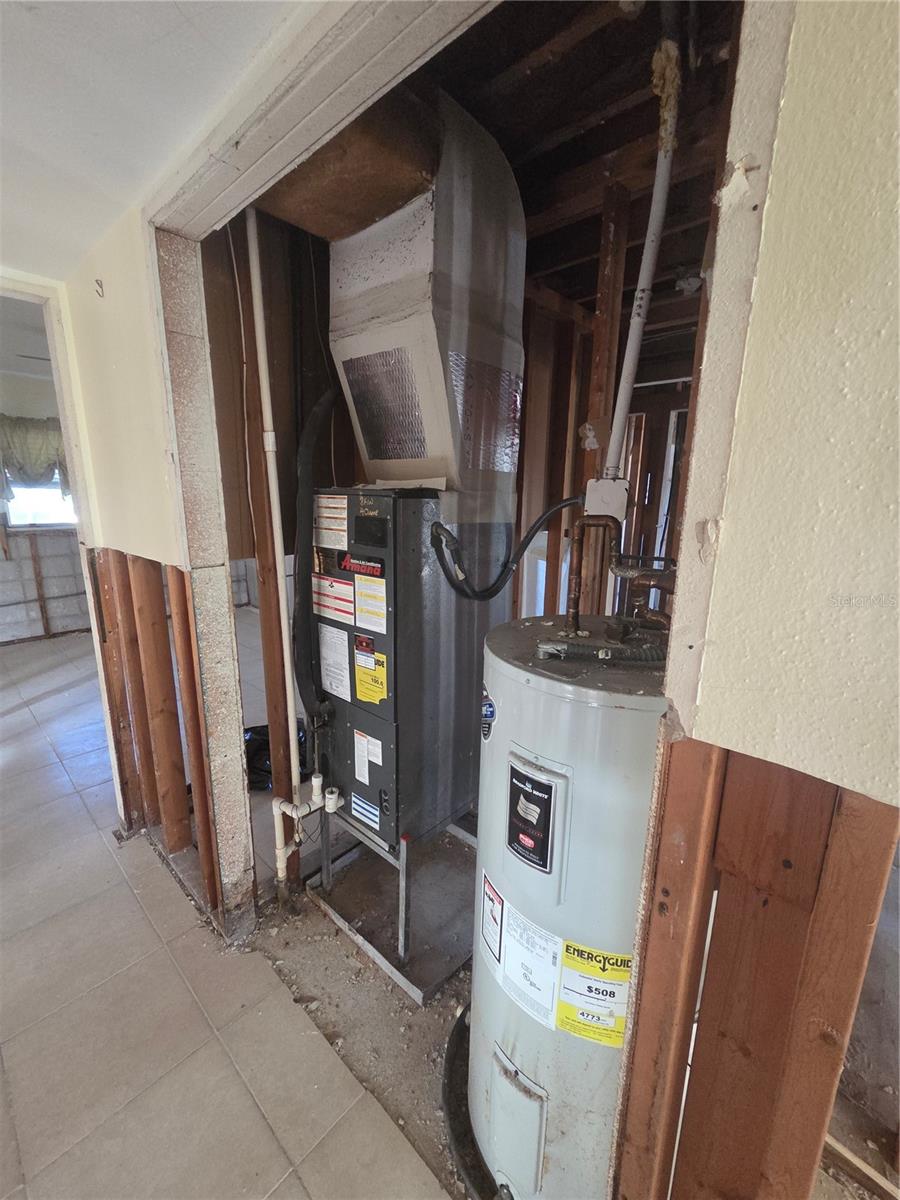 FLAMINGO BY THE BAY - Residential