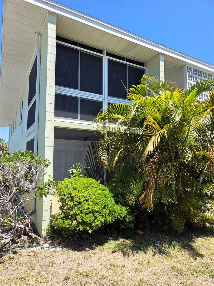FLAMINGO BY THE BAY - Residential