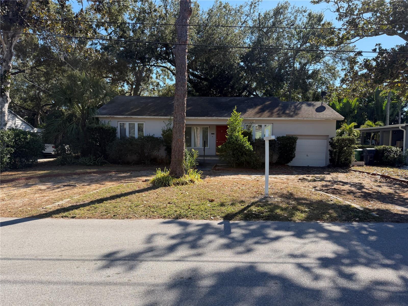 OAKELLARS - Residential