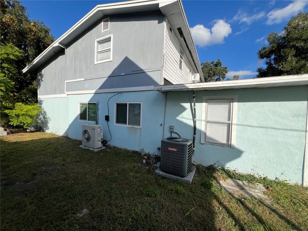Photo of 816 Drane Street NW, Plant City, FL 33563 (MLS # TB8443748)