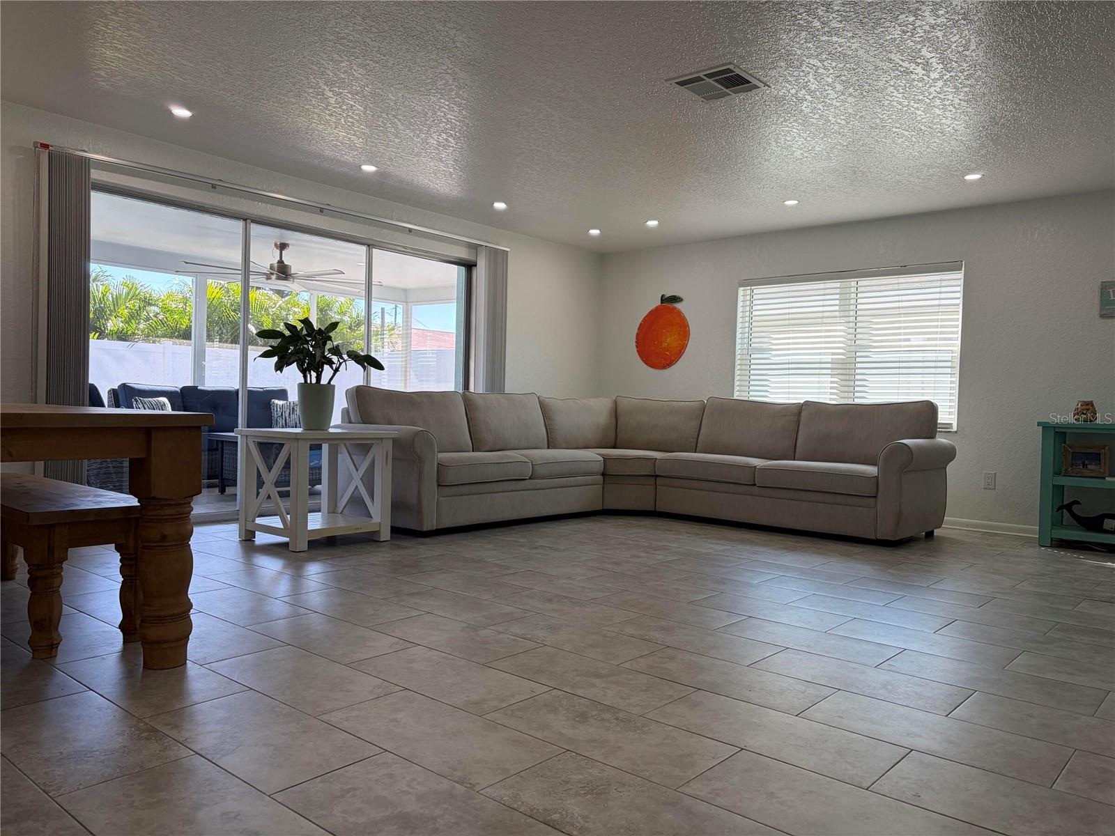 785 SAN SALVADOR DRIVE