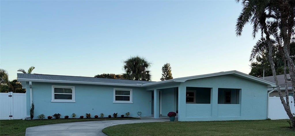 Photo of 785 San Salvador Drive, Dunedin, FL 34698 (MLS # O6452506)