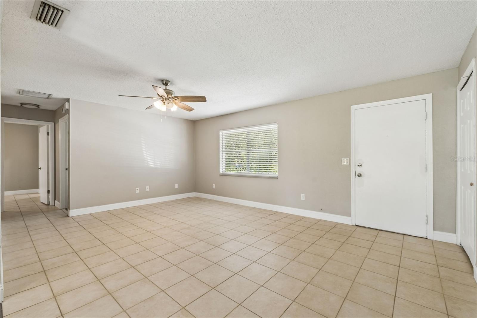 241 LOCH LOW DRIVE