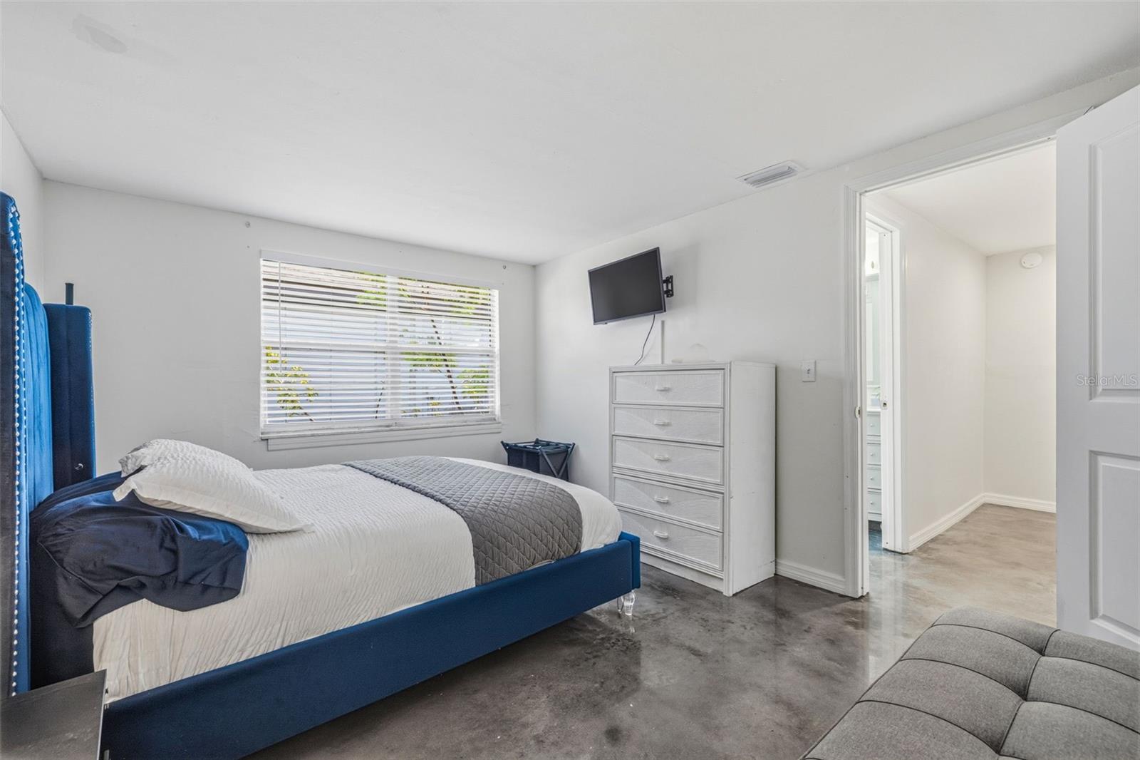 WEST PORT SUB - Residential