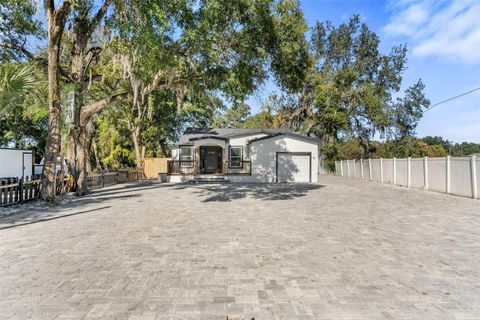 Photo of 1213 Nela Avenue, Orlando, FL 32809 (MLS # O6362787)