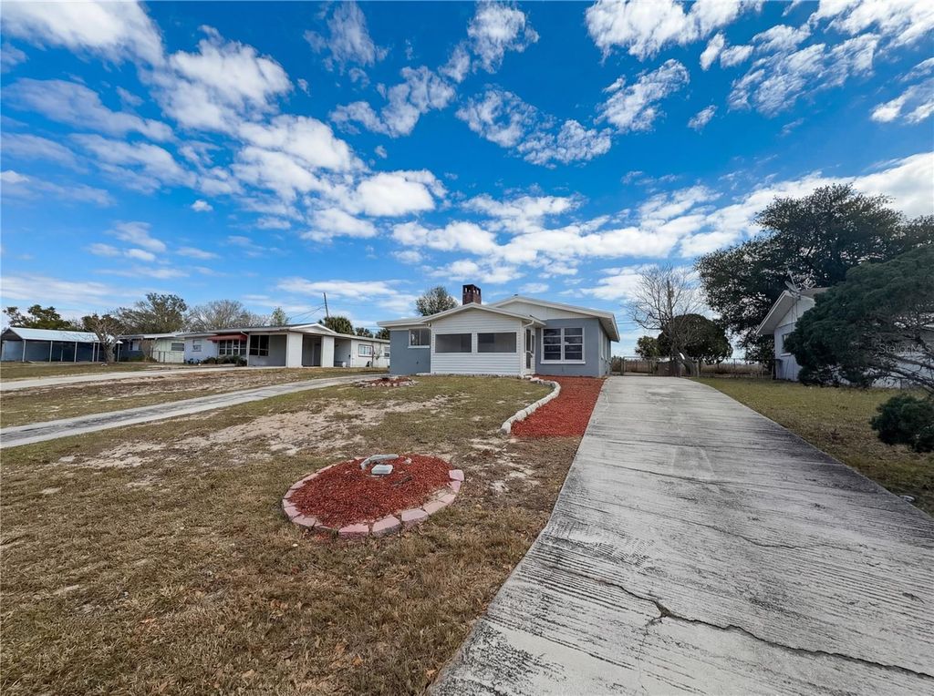 Photo of 1306 Morningside Drive, Lake Wales, FL 33853 (MLS # O6387206)