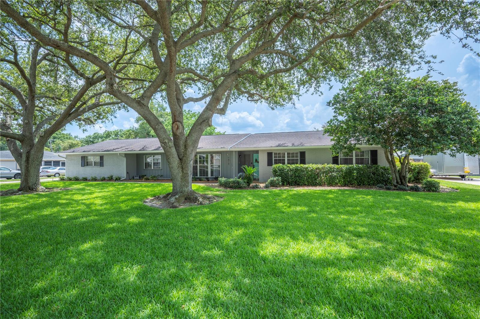 5619 STRATFORD LANE