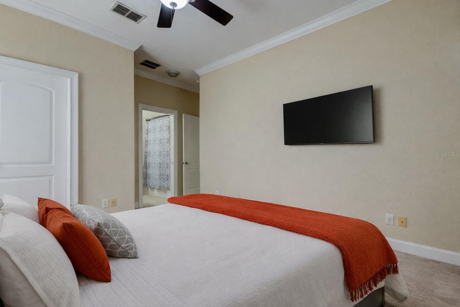 ALEXANDER WOODS TWNHMS - Residential