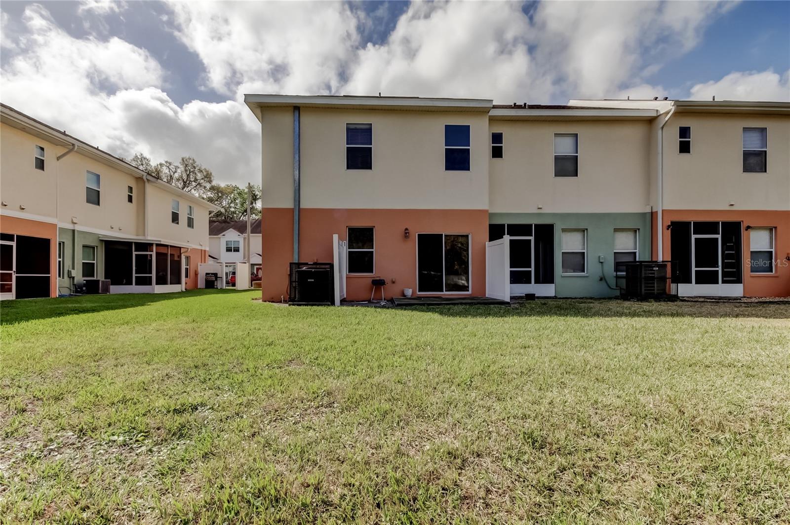 ALEXANDER WOODS TWNHMS - Residential