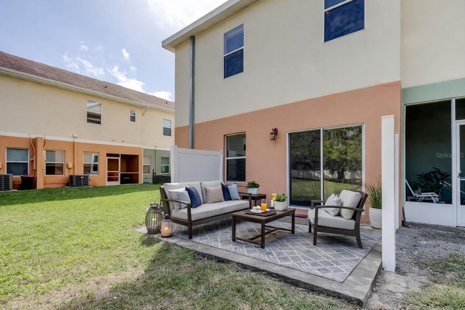 ALEXANDER WOODS TWNHMS - Residential