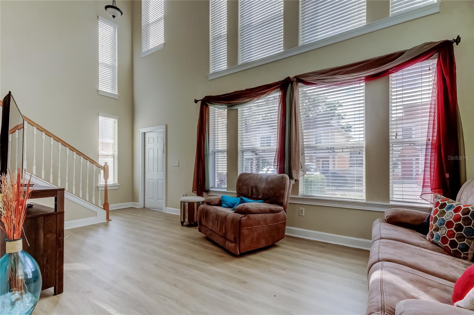 ALEXANDER WOODS TWNHMS - Residential