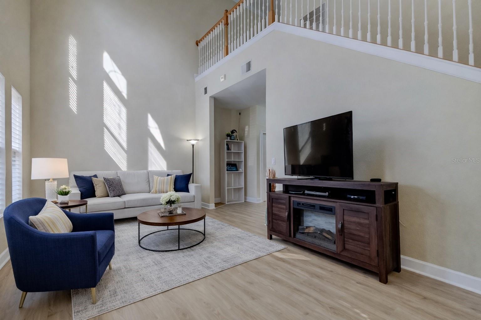 ALEXANDER WOODS TWNHMS - Residential