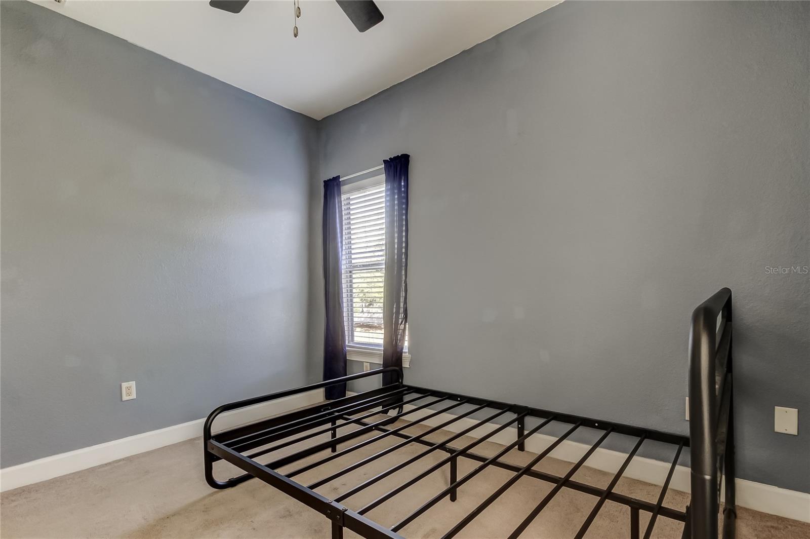 ALEXANDER WOODS TWNHMS - Residential