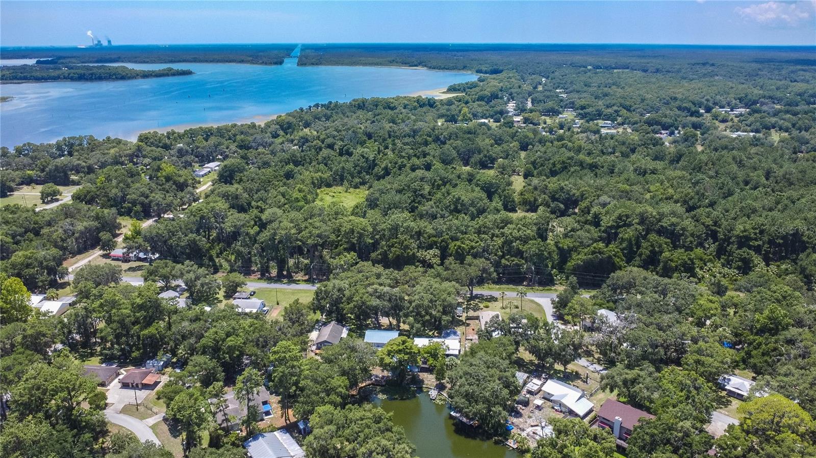 RESTHAVEN SHORES - Residential