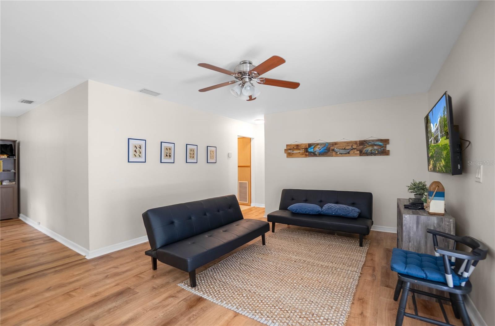 RESTHAVEN SHORES - Residential