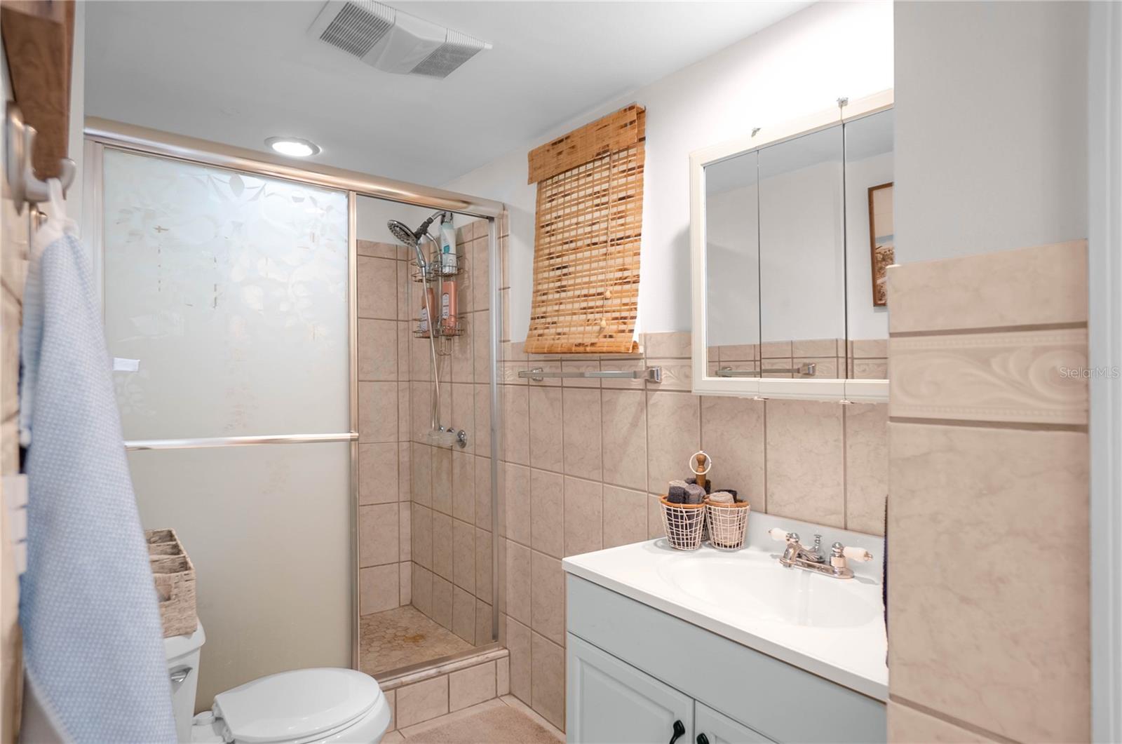 RESTHAVEN SHORES - Residential