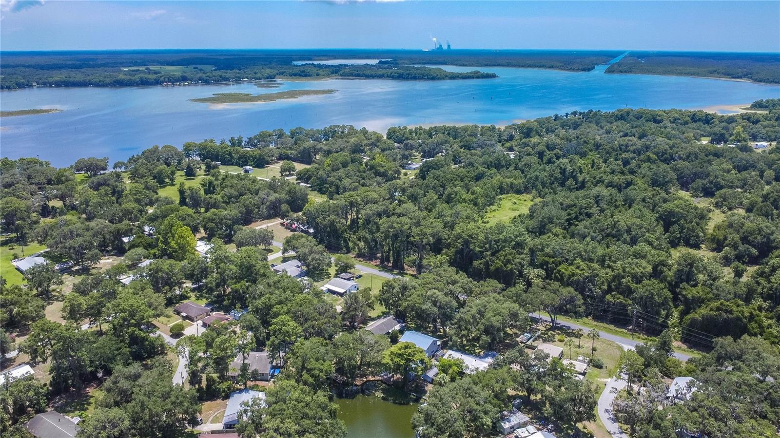 RESTHAVEN SHORES - Residential