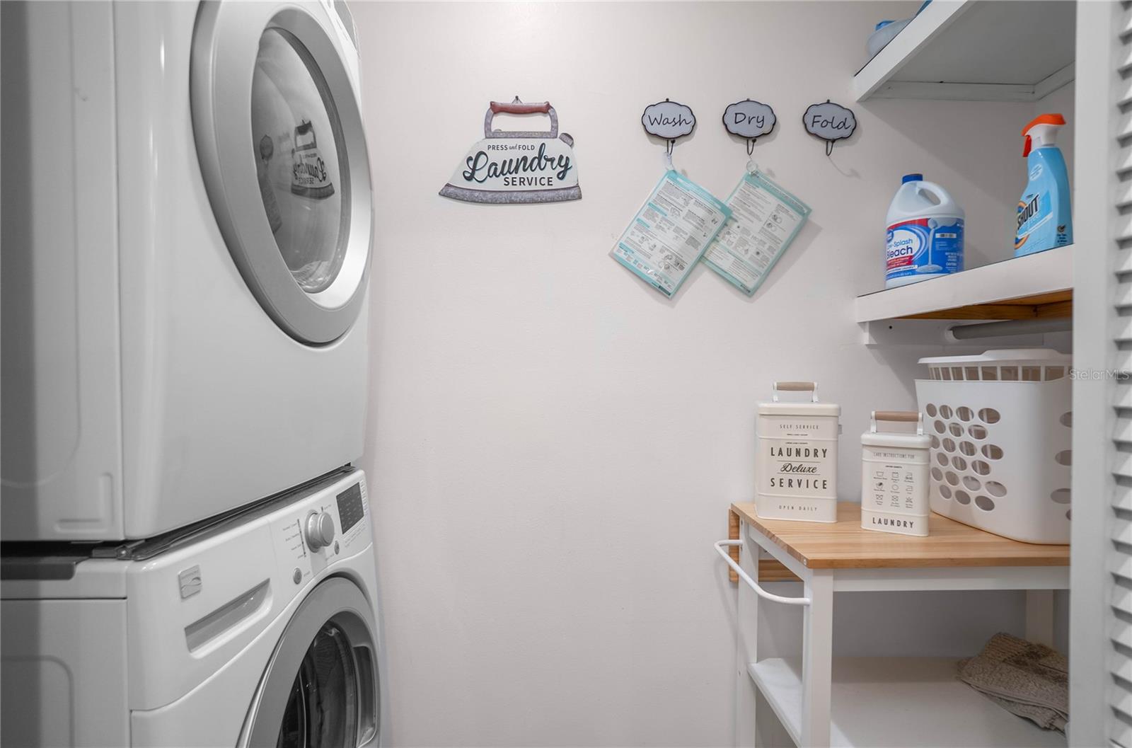 RESTHAVEN SHORES - Residential