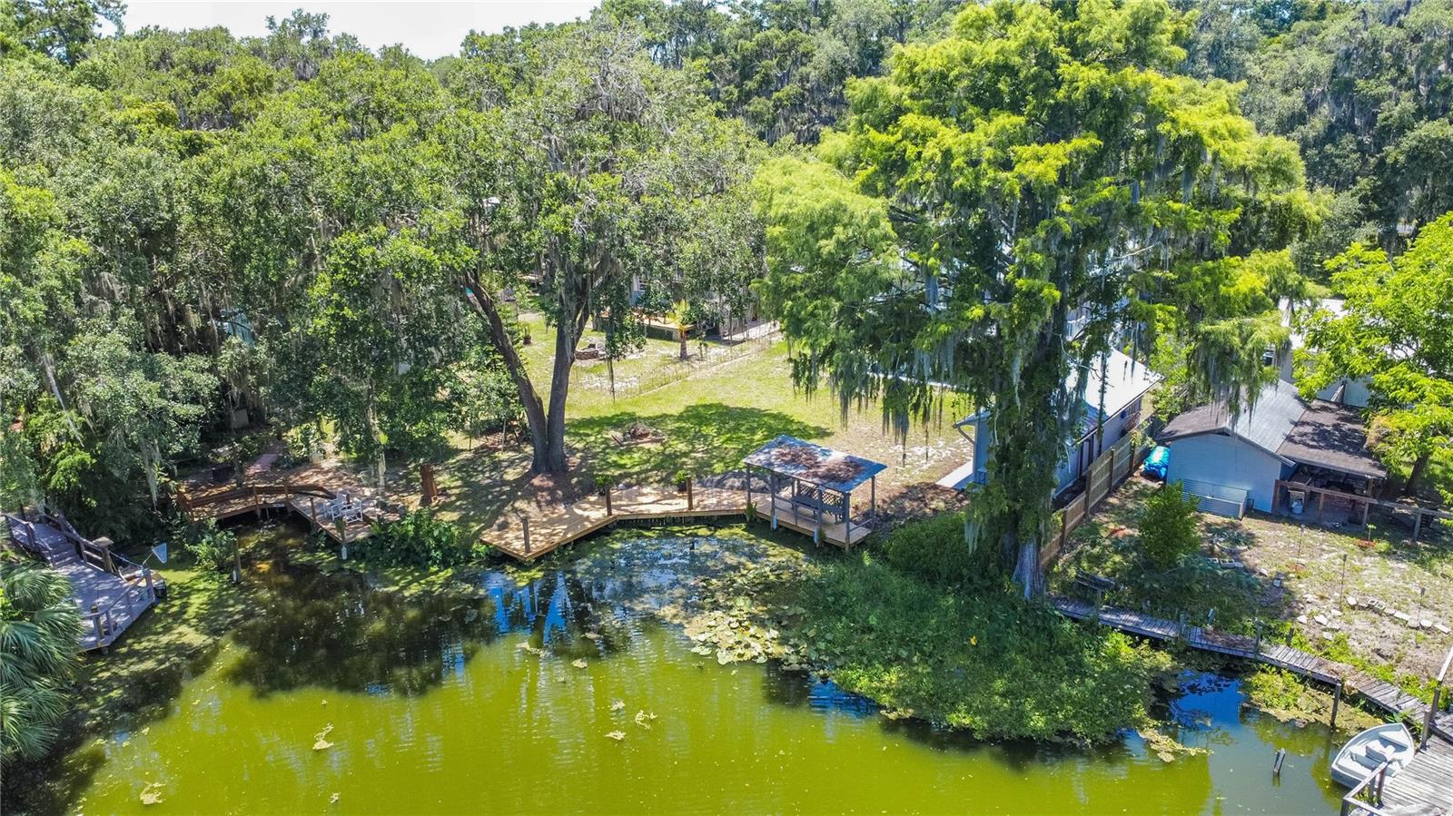 RESTHAVEN SHORES - Residential