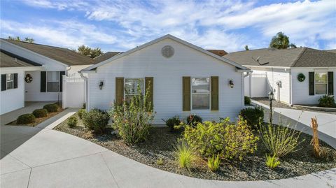 Photo of 438 Grovewood Place, The Villages, FL 32162 (MLS # G5105373)