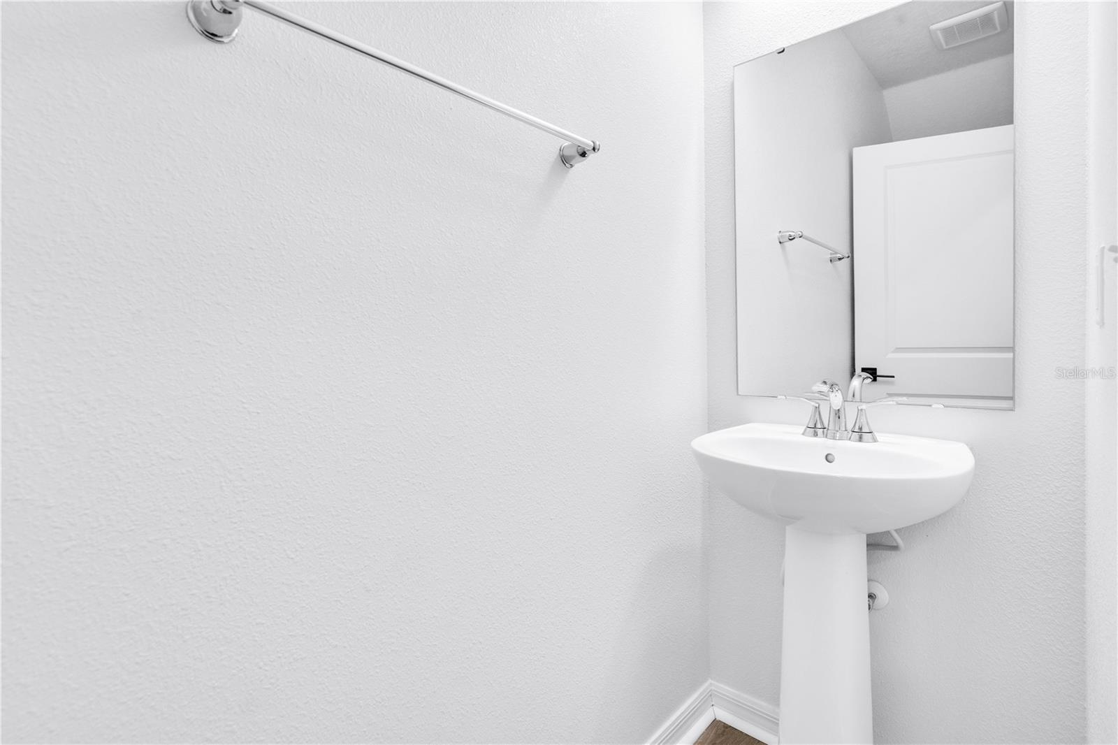 MIRABELLA PH 2 - Residential Lease