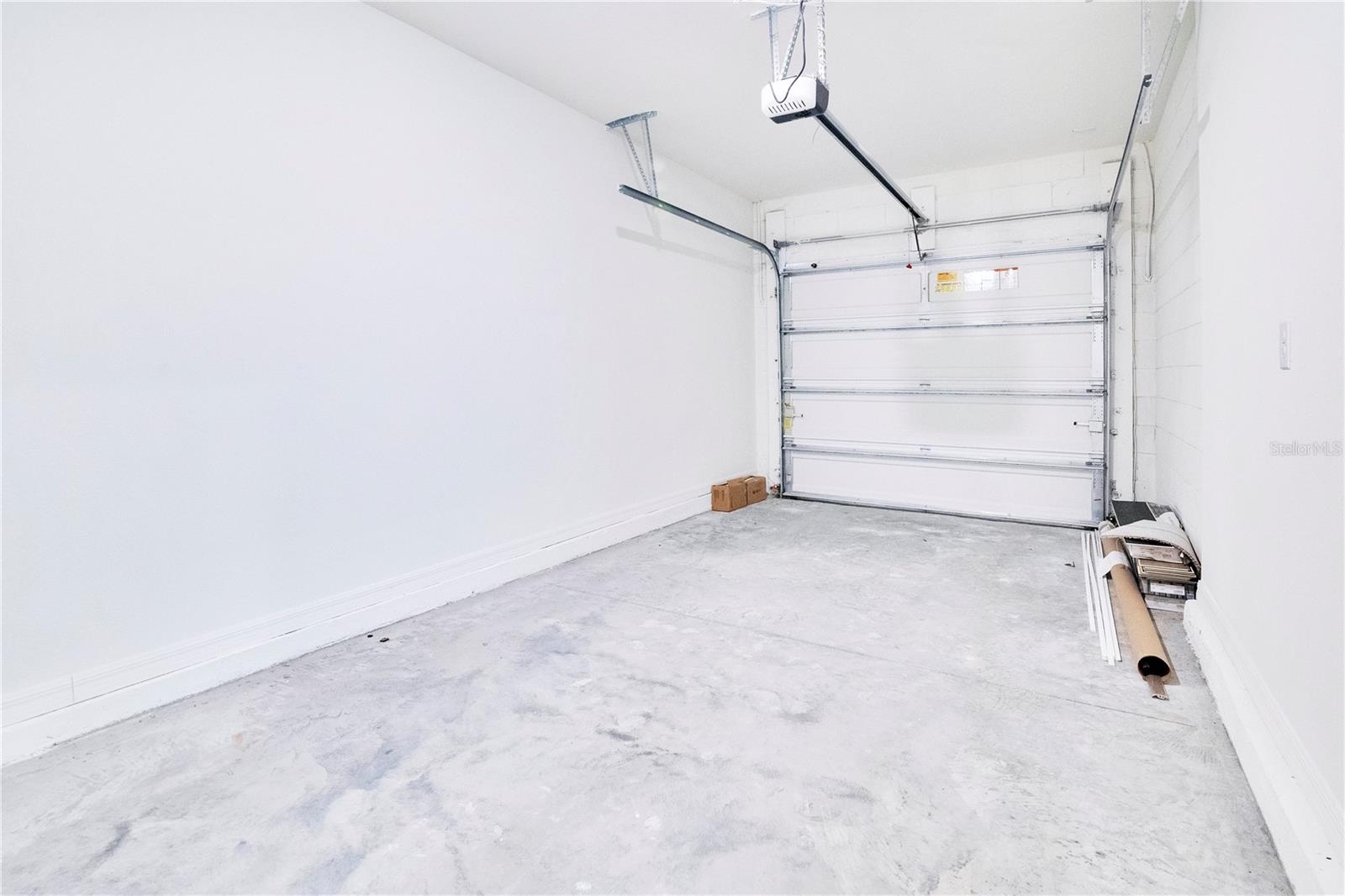 MIRABELLA PH 2 - Residential Lease