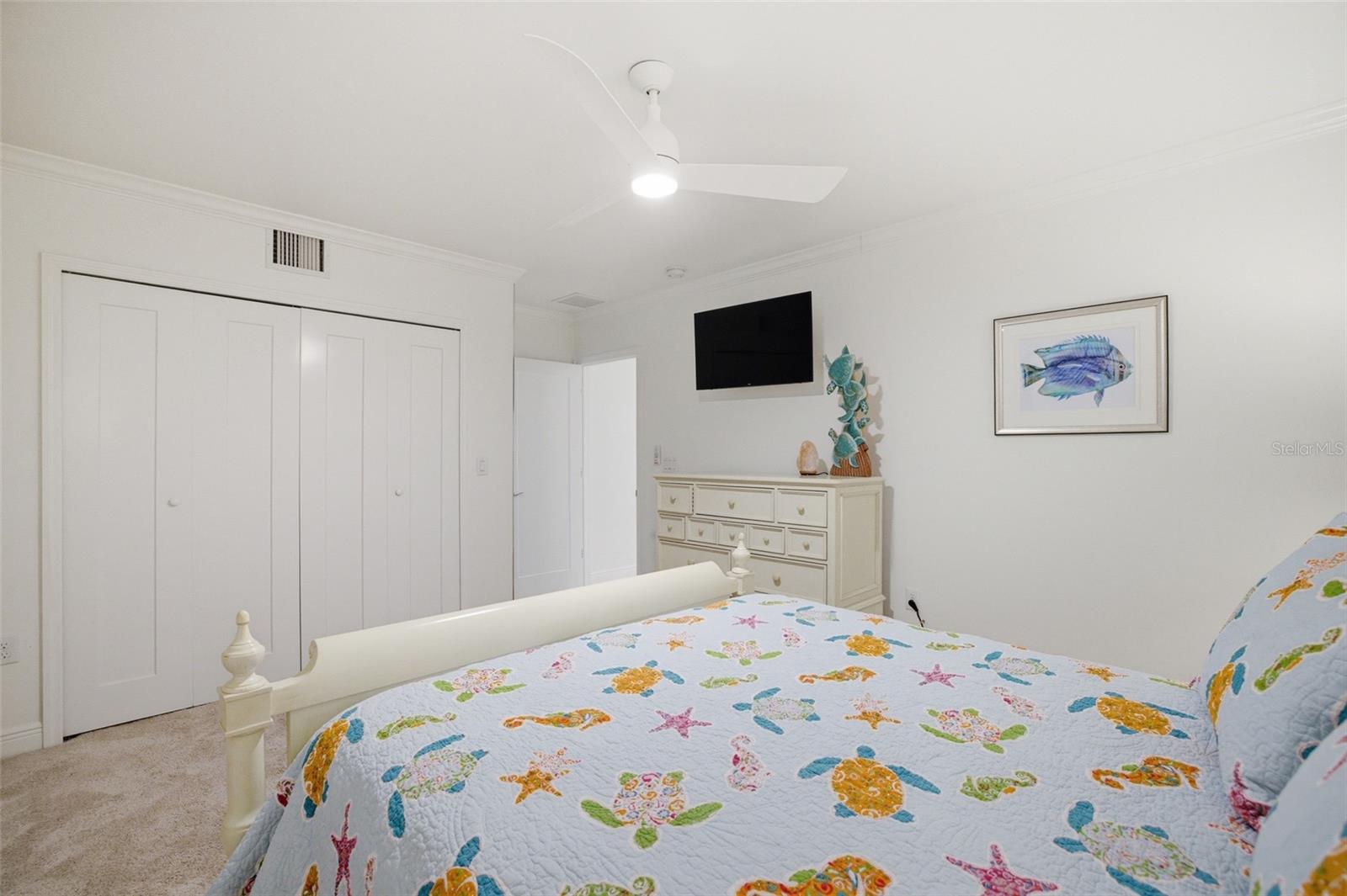 MARINA SOUTH SHORE CONDO - Residential